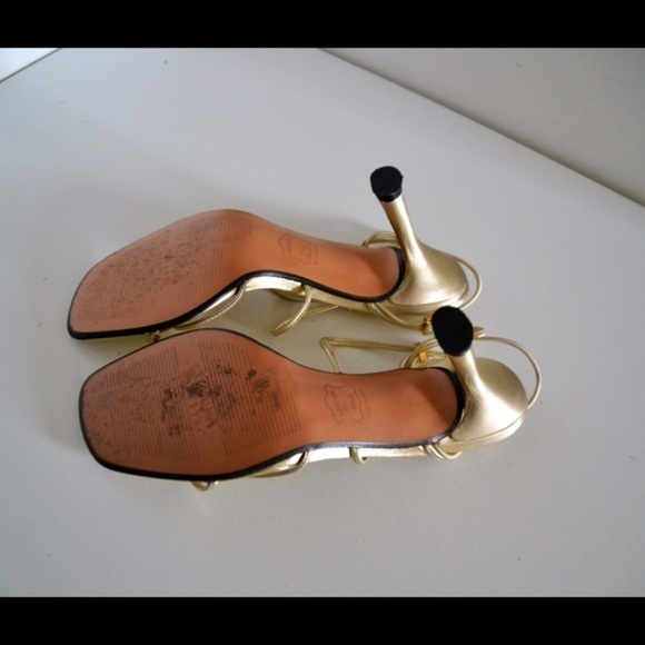 Stuart Weitzman gold heeled sandals! - Picture 4 of 4